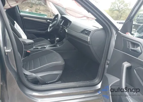 2024 Volkswagen Jetta 1.5T Sport из США, поврежденный, VIN 3VWBM7BU5RM043536